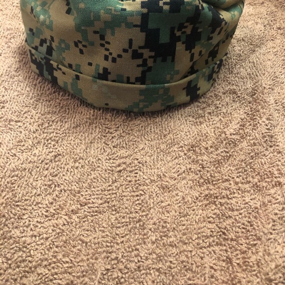 Surgical hat: - Picture 3 of 4